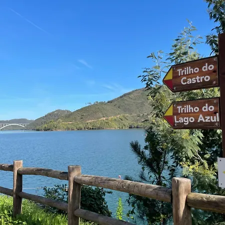 Διαμέρισμα Casinha Do *